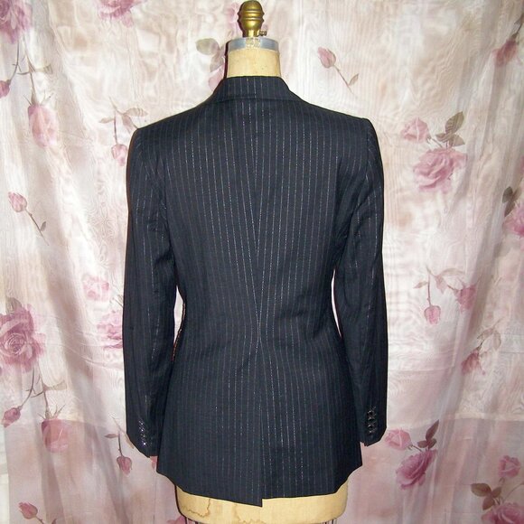 RARE size 46 Dolce & Gabbana Blazer with Floral Applique - Picture 10 of 16